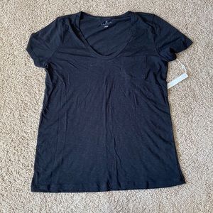 NWT Caslon Tee